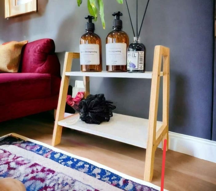 Étagère de Rangement en Bois – 2 Niveaux Pratiques رف تخزين خشبي – مستويان عمليان