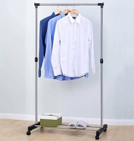 Porte-vêtements Pratique et Élégant     حامل ملابس عملي وأنيق